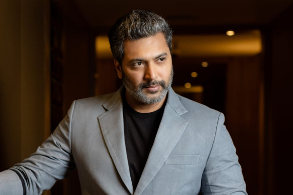 மேடையில் ஜெயம் ரவி செய்த விஷயம்.. அவர் மனைவி பார்த்தால் என்ன ஆகுறது | Ps2 Jayam Ravi Reaction For Aishwarya Rai