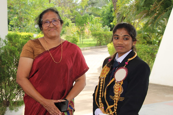 கிளிநொச்சி மாவட்டத்திற்கு பெருமை சேர்த்த கராத்தே வீராங்கனை | Thavarasa Sanuya Won The Bronze Medal Karate