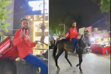 பெட்ரோல் தட்டுப்பாடு: குதிரையில் சென்று உணவு டெலிவரி செய்த Zomato ஊழியர்: வீடியோ