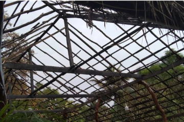 யாழ்ப்பாணத்தில் ஆலய திருவிழாவால் நேர்ந்த அனர்த்தம்; கருகிய கூரைகள்