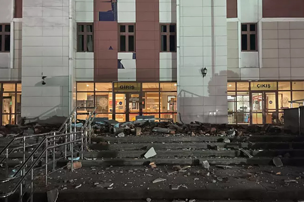 துருக்கியில் ஏற்பட்ட நிலநடுக்கம் | Earthquake In Turkey