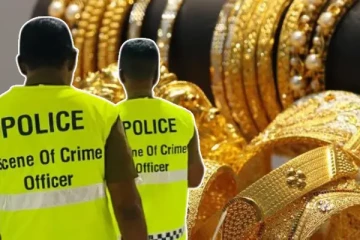 பெருமளவு பணம் மற்றும் நகைகள் கொள்ளை: ஆலயம் சென்றிருந்த வேளை சம்பவம்