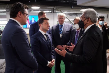 உக்ரைன், பஹ்ரெய்ன் மற்றும் நேபாள நாட்டு தலைவர்களுடன் ஜனாதிபதி சந்திப்பு