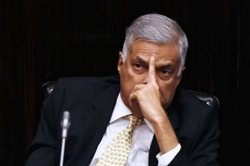 சர்வதேச ஊடகத்திடம் கோபமடைந்து தகாத வார்த்தைகளை பயன்படுத்திய ரணில்