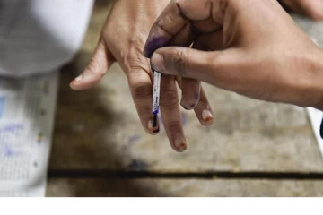 திருச்சி மாவட்டத்தில் காலை 11 மணிநேர நிலவரப்படி 37.38 சதவிகித வாக்குகள் பதிவு