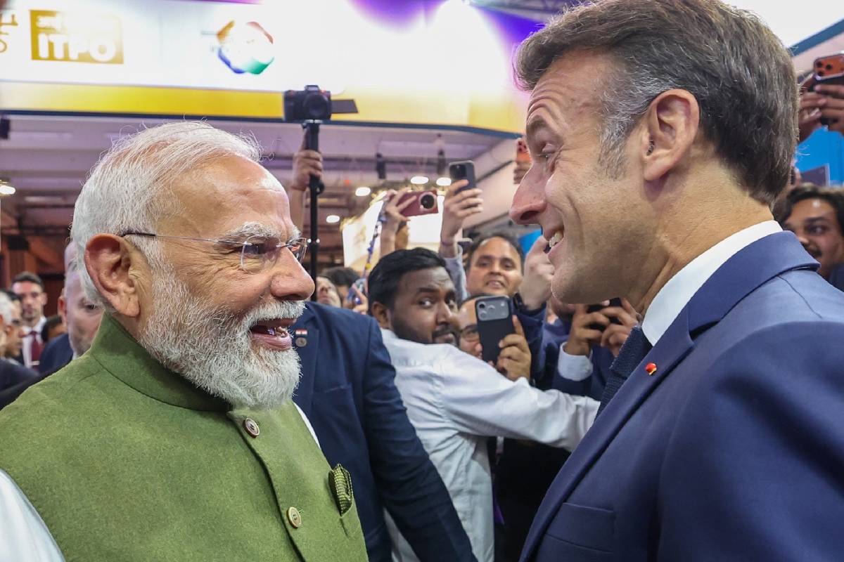 ஹிந்தி மொழியில் பேசும் மேக்ரான்... பெரும் கவனம் ஈர்த்துள்ள வீடியோ | Macron Hindi Farewell Message To Modi Viral In G7 ஹிந்தி மொழியில் பேசும் மேக்ரான்... பெரும் கவனம் ஈர்த்துள்ள வீடியோ | Macron Hindi Farewell Message To Modi Viral In G7