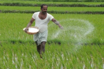 விவசாயிகளிடம் பகிரங்க மன்னிப்பு கோரிய மகிந்த