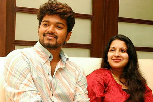 விஜய்க்கு நடிகையுடன் தொடர்பு; விவாகரத்துக்கு காரணமே இதுதான் - குற்றச்சாட்டுகளை அடுக்கிய சங்கீதா | Reason For Sangeetha Apply Divorce From Tvk Vijay விஜய்க்கு நடிகையுடன் தொடர்பு; விவாகரத்துக்கு காரணமே இதுதான் - குற்றச்சாட்டுகளை அடுக்கிய சங்கீதா | Reason For Sangeetha Apply Divorce From Tvk Vijay