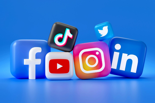 அவுஸ்திரேலியாவில் பதின்ம வயது பிள்ளைகளின் சமூகஊடக பாவனை முடக்கம்! | Social Media Use Of Teenagers Banned In Australia