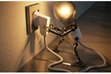 குடிசை வீட்டிற்கு ரூ2.47 லட்சம் கரென்ட் பில்!  ஏழை பெண்ணுக்கு காத்திருந்த ஷாக்