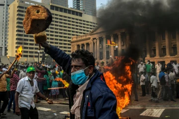 இலங்கை மீண்டும் மீண்டும் திவாலாகும் அபாயம் - விடுக்கப்பட்டுள்ள எச்சரிக்கை