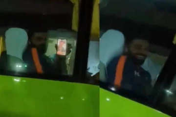 மனைவியிடம் வீடியோ அழைப்பில் பேசிய கோலி! ரசிகர்களுக்கும் அதை காட்டி உற்சாகப்பட்ட வீடியோ