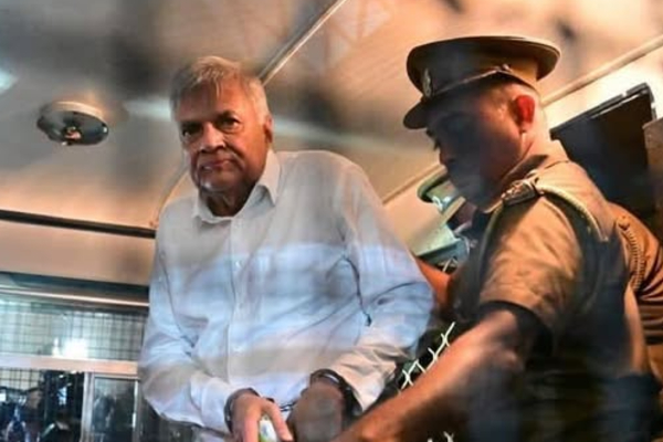 ரணிலின் தகுதியை பார்க்காத நீதி தேவதையின் கண்கள்! தீர்க்கமான வாதத்தை முன்வைத்த திலீப பீரிஸ் | Angel Of Justice Who Does Not See Ranil S Merit