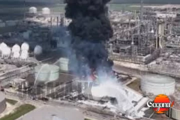 අමෙරිකාවේ මහ විශාල ගින්නක් - ගිනිදැල් සැතපුම් ගණනක් ඉහළට