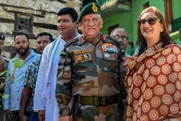 குன்னூர் ஹெலிகாப்டர் விபத்தில் மரணமடைந்த பிபின் ராவத்தின் கடைசி ஆசை இது தான்! நெருங்கிய நண்பர் உருக்கம்