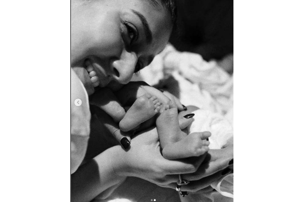 குழந்தைகளால் நயன் விக்கி ஜோடிக்கு ஏற்படும் அதிர்ஷ்டம்! பிரபல ஜோதிடர் உடைத்த உண்மை | Nayanthara Vignesh Kids Jothida Kanippu In Tamil