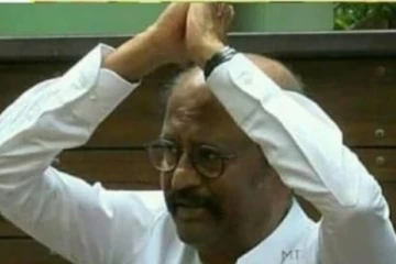 சன் டே உன் பக்கமே வரலடா சாமி .. உனக்கு மனசாட்சியே இல்லையாடா