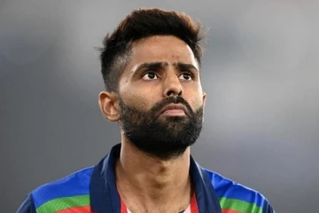 என் இடத்திற்கு ஆபத்து வந்துவிடும் போல் இருக்கிறது... - சூர்யகுமார் பேட்டி...!