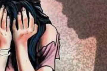 ඉන්දියාවම කළඹවමින් සුපිරි නිළියකට මෝටර් රථයක් තුළ කරපු අපරාධය වීඩියෝ දර්ශනත් සමග මුදාහැරලා !
