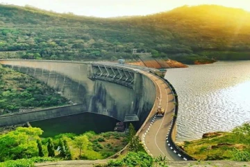 விக்டோரியா அணை மீது இலகுரக வாகனங்கள் செல்வதற்கு அனுமதி