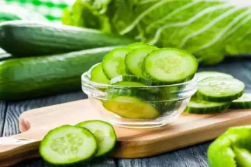 வெள்ளரிக்காய் சாப்பிடுவதால் இவ்வளவு நன்மைகளா! தினம் ஒன்று சாப்பிட்டு பாருங்க