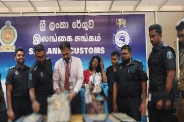 කෝටි 10කට වැඩි කුෂ් සමඟ දෙදෙනෙක් ගුවන්තොටුපොළේ දී අත්අඩංගුවට