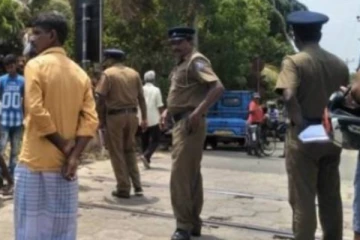 முச்சக்கர வண்டிக்குள் மர்மமான முறையில் பலியான நபர்