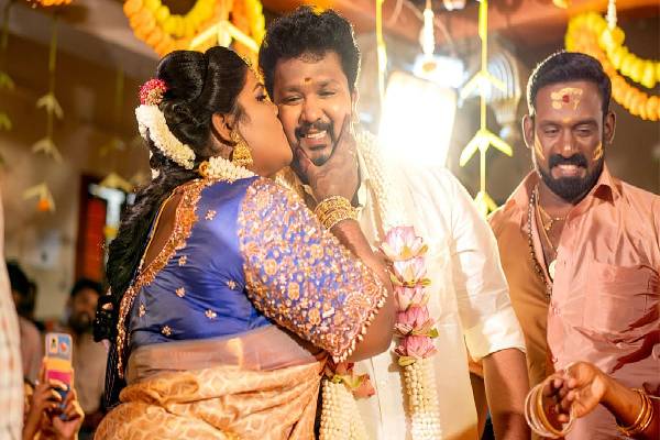 அப்பாவுக்கு பிடிக்கும்... இலங்கை பாடகர் வாகீசனின் பாடலுக்கு நாட்டியம் ஆடி இந்திரஜா போட்ட பதிவு! | Robo Shankar Daughter Indraja Dance Video Viral