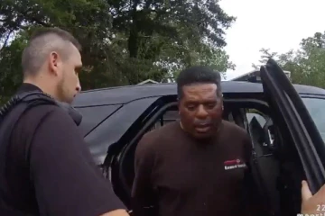 பக்கத்து வீட்டு செடிகளுக்கு தண்ணீர் ஊற்றிய பாதிரியார்  கைது!