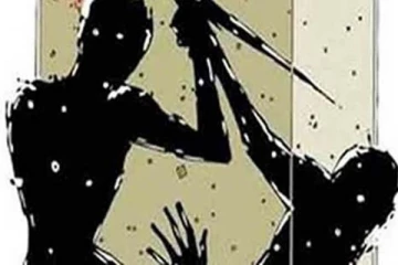 மாமனாருடன் தனிமையில் மனைவி! வெளியூர் சென்று வீடுதிரும்பிய கணவர் கண்ட பேரதிர்ச்சி