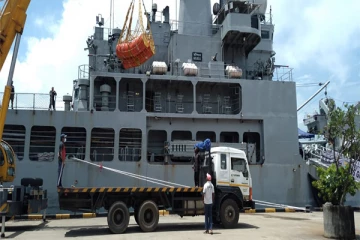 வடக்கு கடற்றொழிலாளர்களுக்கு இந்திய அரசாங்கம் வழங்கிய உதவி (Photos)