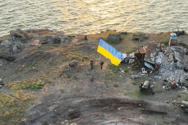 உக்ரைன் கொடியை உயர்த்தியதற்கு ரஷ்ய பதிலடி! | Russian Response To Raising The Flag Of Ukraine