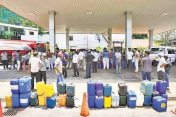 இலங்கைக்கு ஒரு துளி எரிபொருள் கூட இல்லை: பகிரங்க அறிவிப்பு