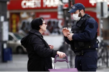 பிரான்சில் மீண்டும் அதிகரித்து வரும் கொரோனா! கடந்த 24 மணி நேரத்தில் எத்தனை பேர் பலி தெரியுமா?