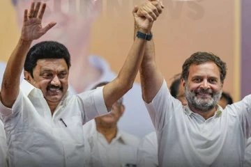 திமுக கூட்டணி தமிழகத்தில் 39 மக்களவைத் தொகுதிகளையும் கைப்பற்றியது