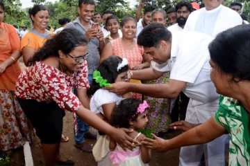 சிறுவர் - முதியோர் தினத்தில் எதிர்க்கட்சி தலைவர் வெளியிட்டுள்ள தகவல்