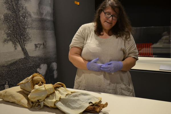 1000 ஆண்டுகள் பழைமை வாய்ந்த 14 மம்மிகள் கண்டுபிடிப்பு | Discovery Of 14 Mummies 1000 Years Old