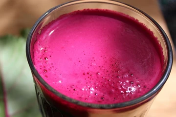 பீட்ரூட் சாறை அதிகமாக குடித்தால் என்ன நடக்கும் தெரியுமா? ஆபத்து...இவ்வளவு பக்க விளைவுகளா?