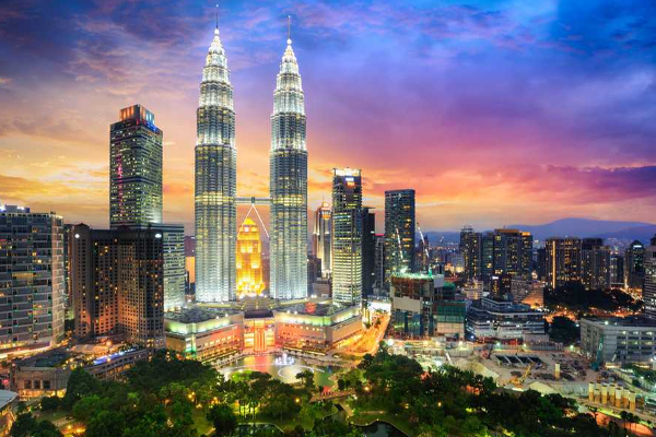 நாடொன்றில் இலங்கையர்களுக்கு கிடைத்த பேரதிக்ஷ்டம்! | A Disaster For The Sri Lankans Calling Malaysia