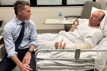 சிட்னி பொண்டாய் கடற்கரை சம்பவம்; துப்பாக்கியைப் பறித்த ரியல் ஹீரோவுக்கு குவியும் நன்கொடை