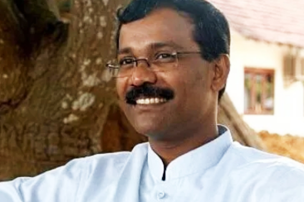 ஈழ நிலம் உள்ளவரை நித்தியப்புன்னகை அழகனின் குரல் தீராது! | The Voice Of The Eternally Beautiful Tamilselvan ஈழ நிலம் உள்ளவரை நித்தியப்புன்னகை அழகனின் குரல் தீராது! | The Voice Of The Eternally Beautiful Tamilselvan