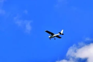 பிரேசிலில் விமானம் விபத்துக்குள்ளாகி நொருங்கியதில் 2 பேர் பலி