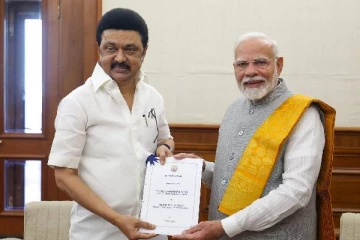 பிரதமர் மோடிக்கு மு.க.ஸ்டாலின் கொடுத்த பரிசு என்ன தெரியுமா?