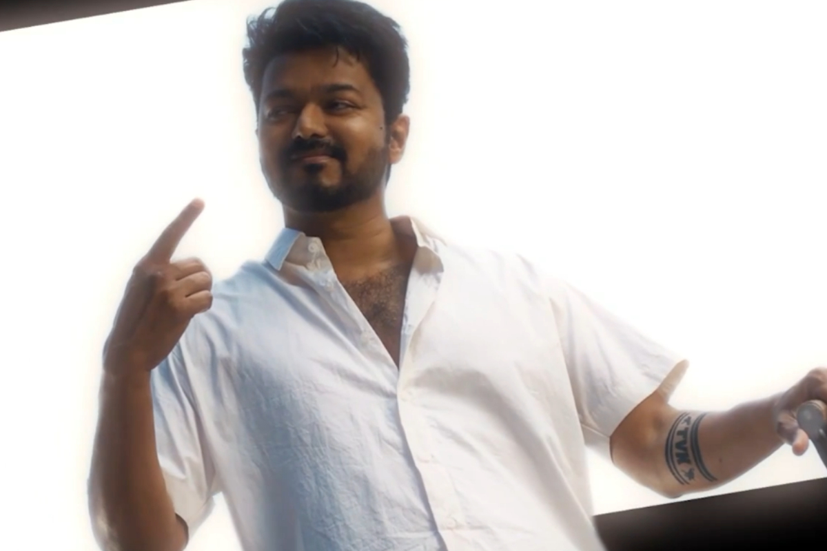 ரிலீஸுக்கு 2 நாட்கள் உள்ள நிலையில், முன்பதிவில் ஜனநாயகன் செய்துள்ள வசூல்.. எவ்வளவு தெரியுமா | Pre Booking Box Office Of Jananayagan Movie ரிலீஸுக்கு 2 நாட்கள் உள்ள நிலையில், முன்பதிவில் ஜனநாயகன் செய்துள்ள வசூல்.. எவ்வளவு தெரியுமா | Pre Booking Box Office Of Jananayagan Movie
