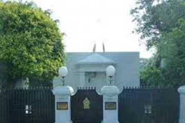 அலரி மாளிகையில் 700 பேரை அழைத்து அவசர கூட்டம் நடாத்தும் நாமல்