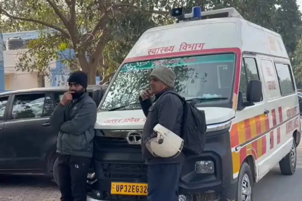 பெற்றோர் தூக்கத்திலிருந்து எழாததால் உறவினர்களை அழைத்த சிறுமி: தெரியவந்த பயங்கரம் | Noida Parents Dies After Dinner 2 Childs Critical