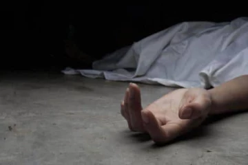 கள்ளக்காதலுக்காக பெற்ற மகளை மின்சாரம் பாய்ச்சிக் கொன்ற தந்தை!