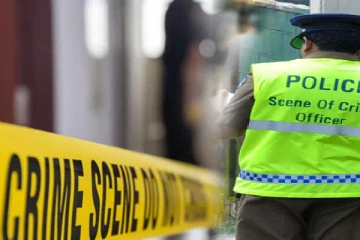 இரும்புக் கம்பியால் தாக்கப்பட்ட சிறுவன் மரணம் : 12 வயது சிறுமி கைது