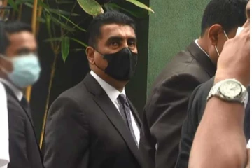 ජොන්ස්ටන් ගේ නඩුවට සිදු වූ දේ