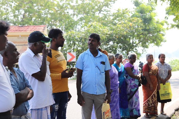 கோட்டாபய கடற்படை முகாமுக்கு காணிகள் நிரந்தரமாக சுவீகரிக்கும் முயற்சி! | Mullaitivu Vadduvakal Sri Lanka Navy Tamil Peoples